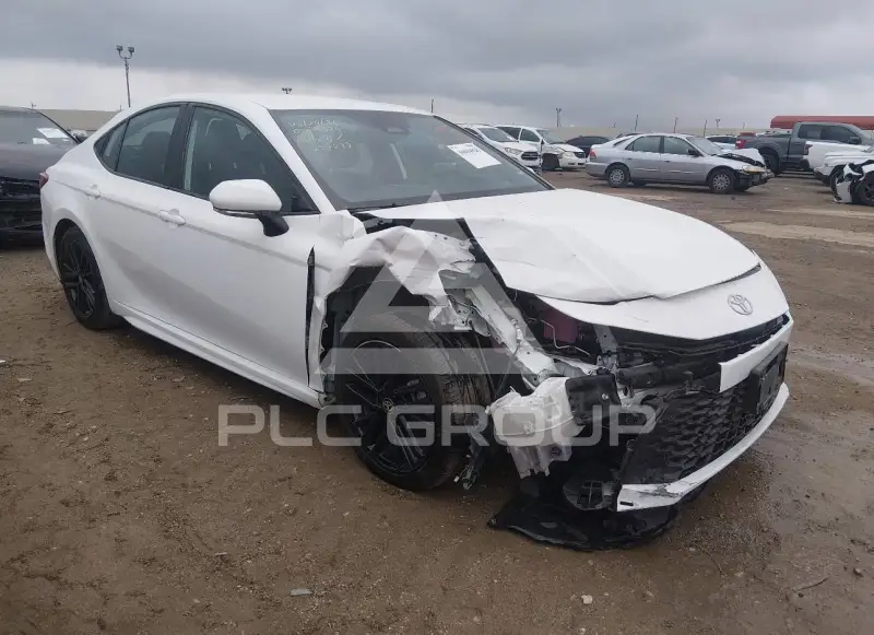 2026 Toyota CAMRY фото
