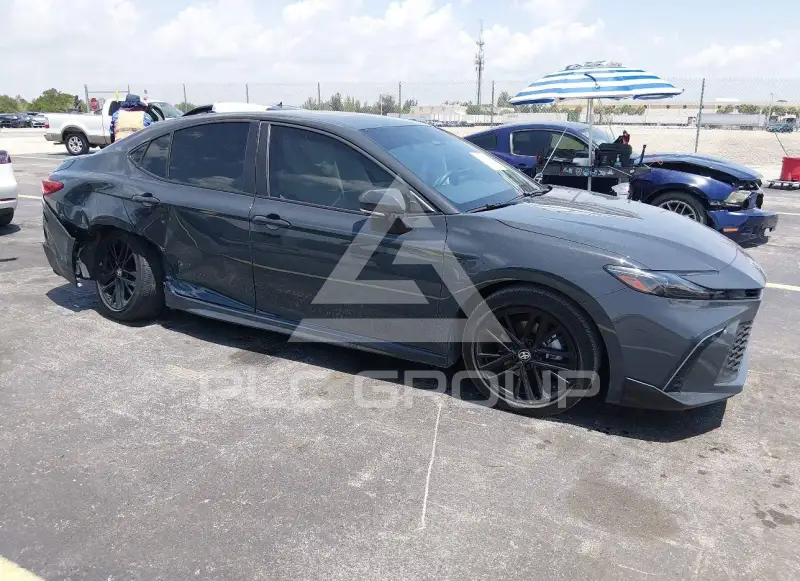 2026 Toyota CAMRY фото