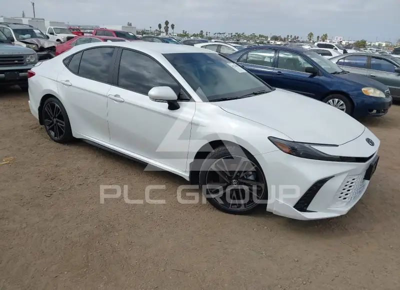 2026 Toyota CAMRY photo