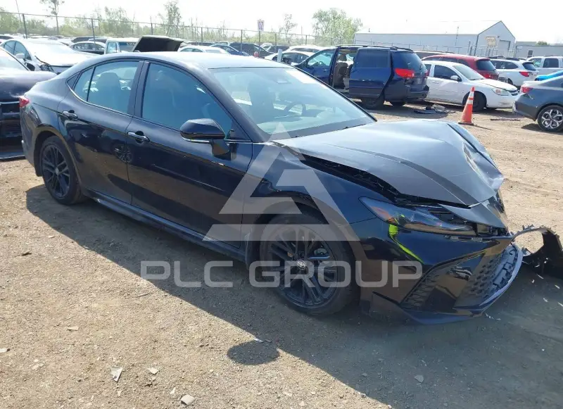 2026 Toyota CAMRY фото