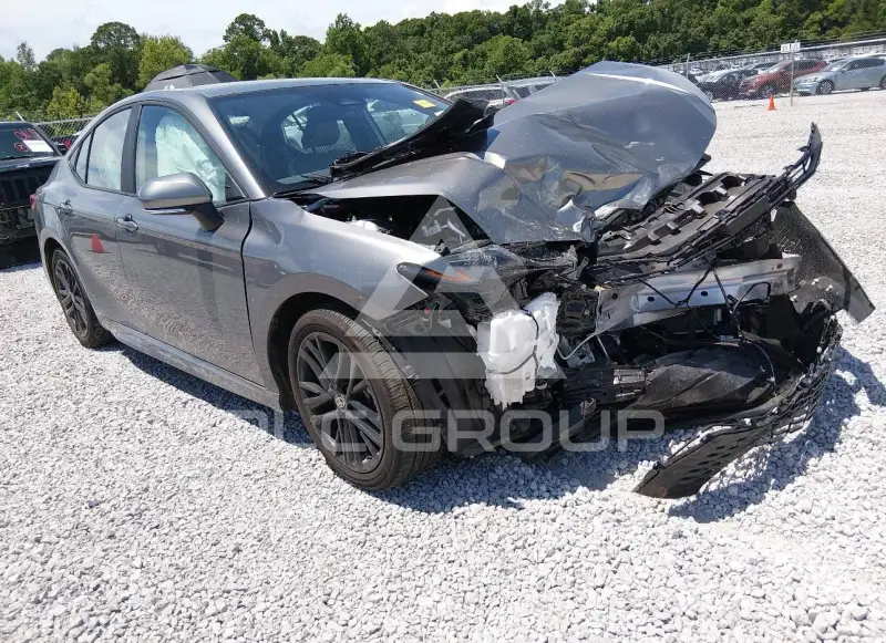 2026 Toyota CAMRY фото