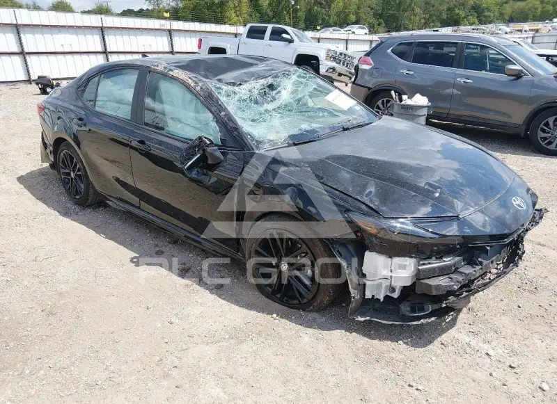 2026 Toyota CAMRY фото