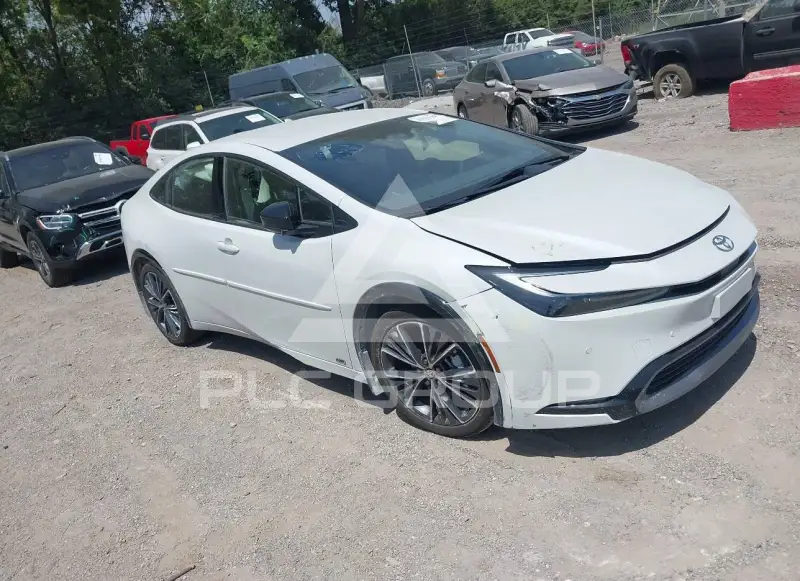 2026 Toyota PRIUS фото