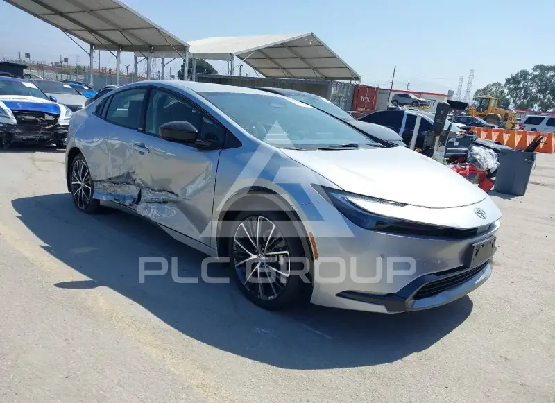 2026 Toyota PRIUS photo