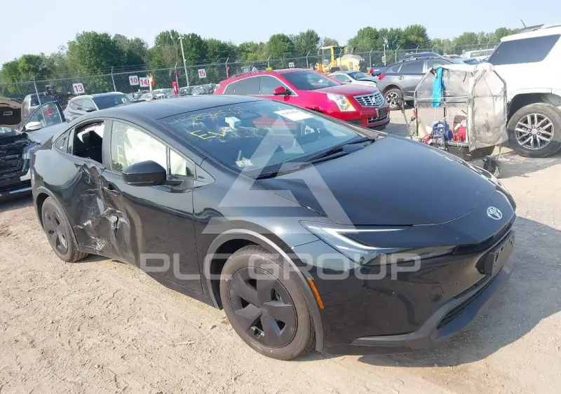 2026 Toyota PRIUS фото