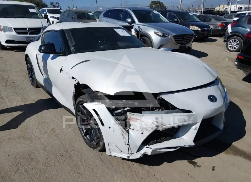2026 Toyota Supra фото