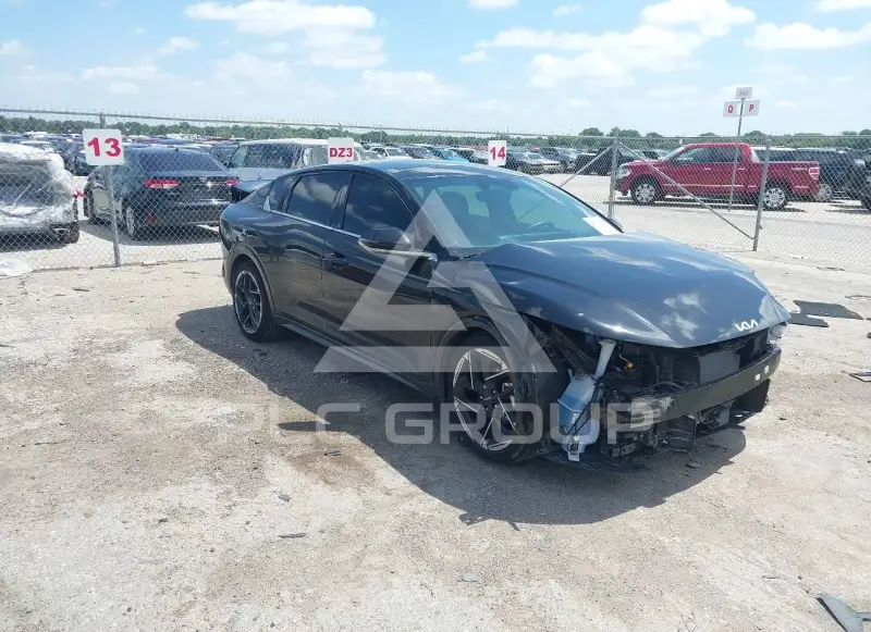 2026 KIA K4 фото
