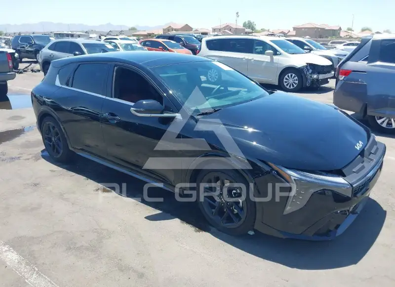 2026 KIA K4 фото