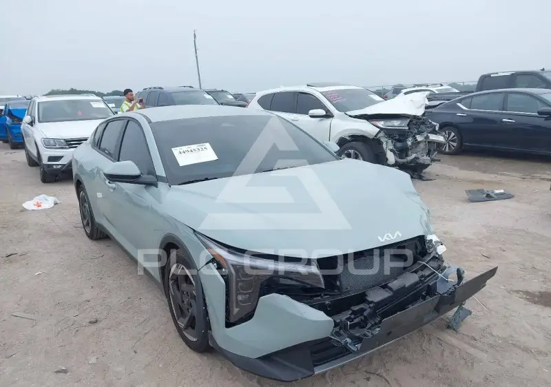 2026 KIA K4 фото