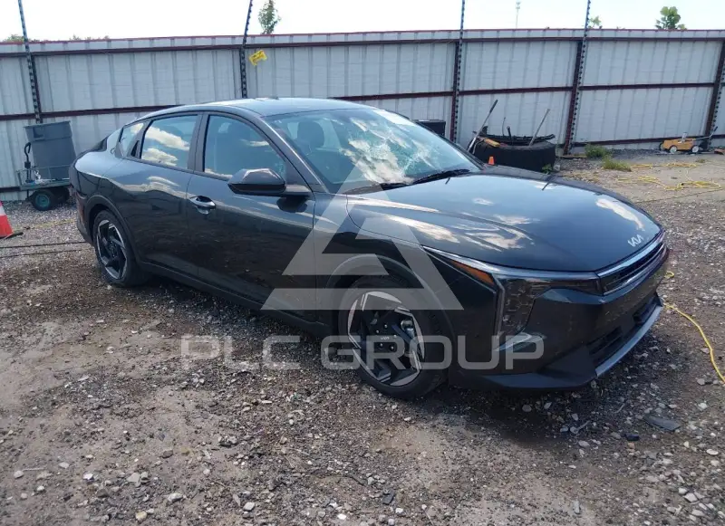 2026 KIA K4 фото