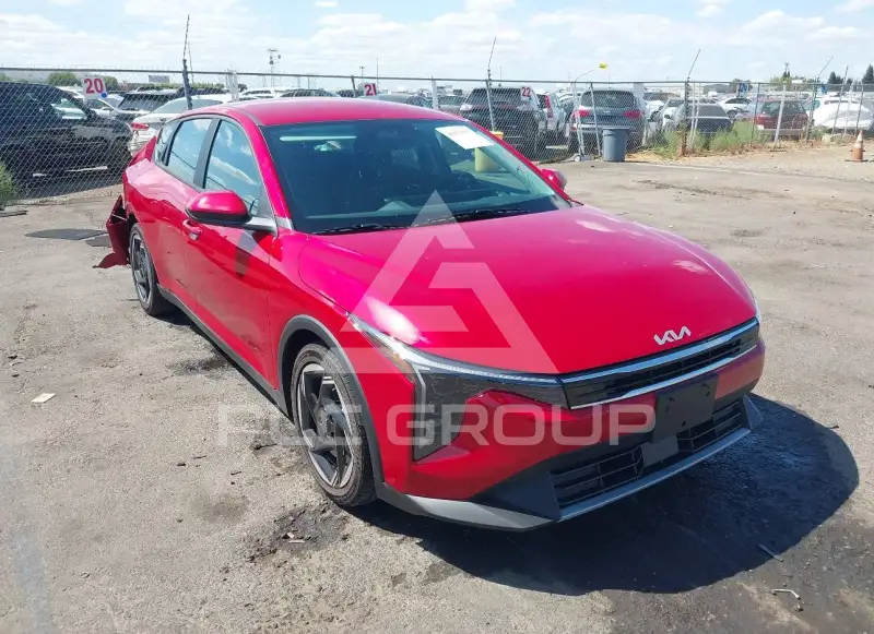 2026 KIA K4 фото