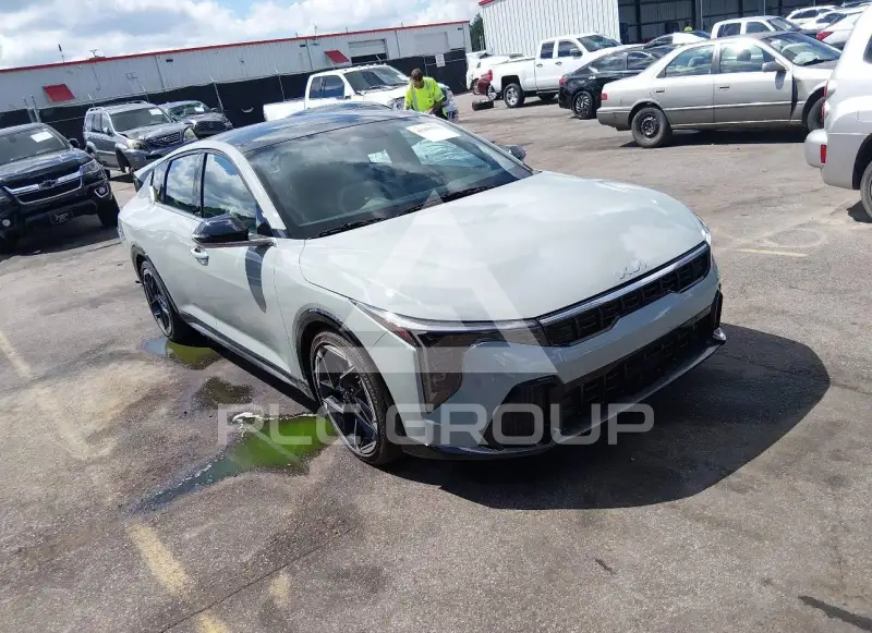 2026 KIA K4 фото