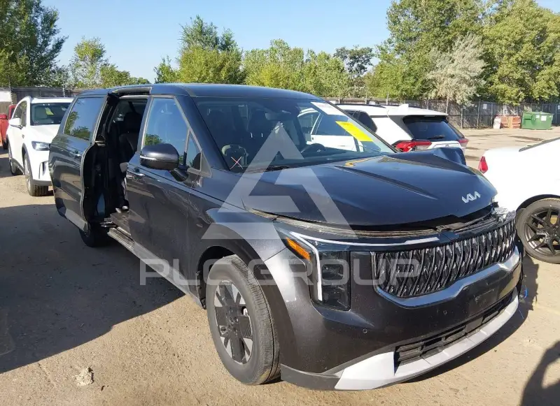 2026 KIA Carnival photo