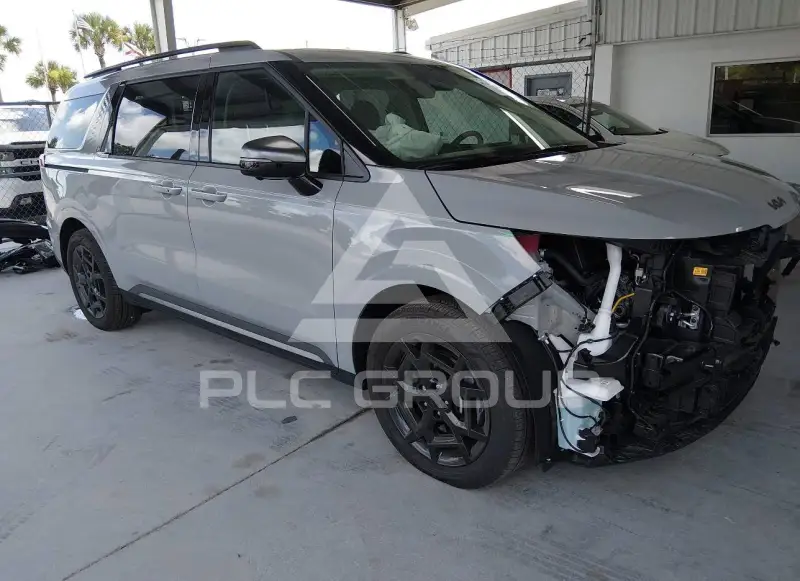 2026 KIA Carnival фото