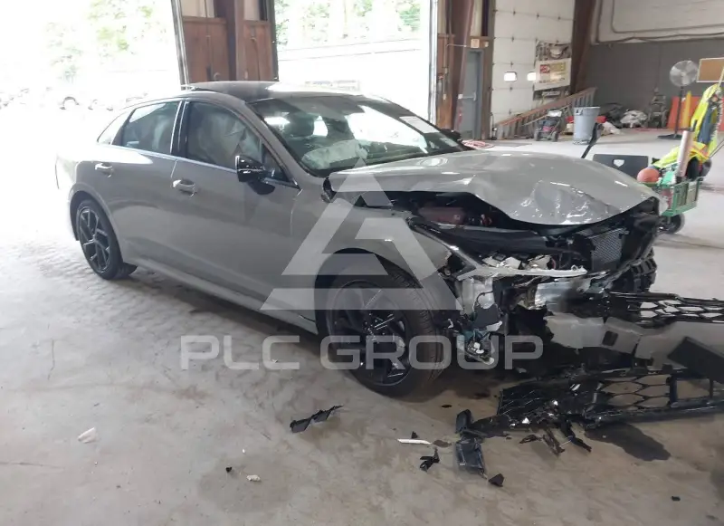 2026 KIA K5 фото