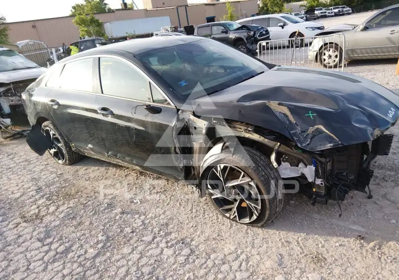 2026 KIA K5 фото