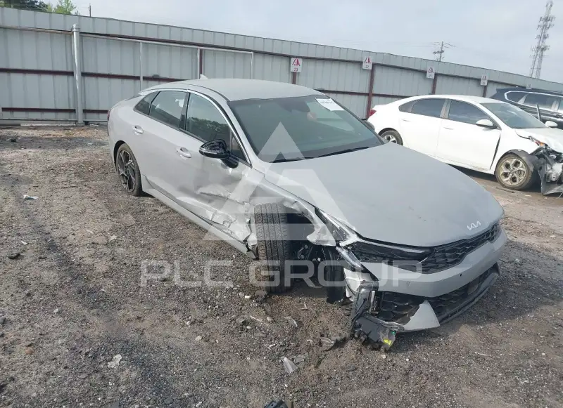 2026 KIA K5 фото