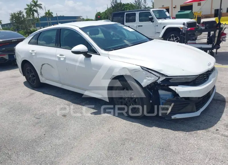 2026 KIA K5 photo