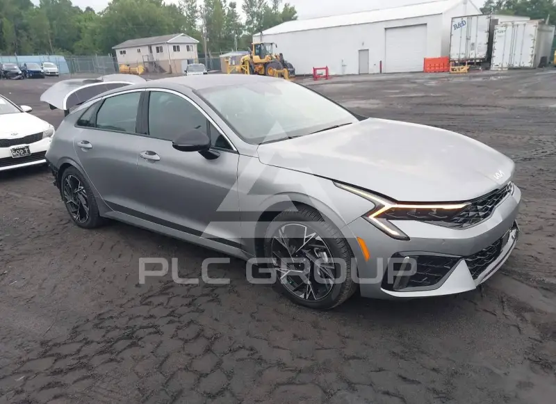 2026 KIA K5 photo