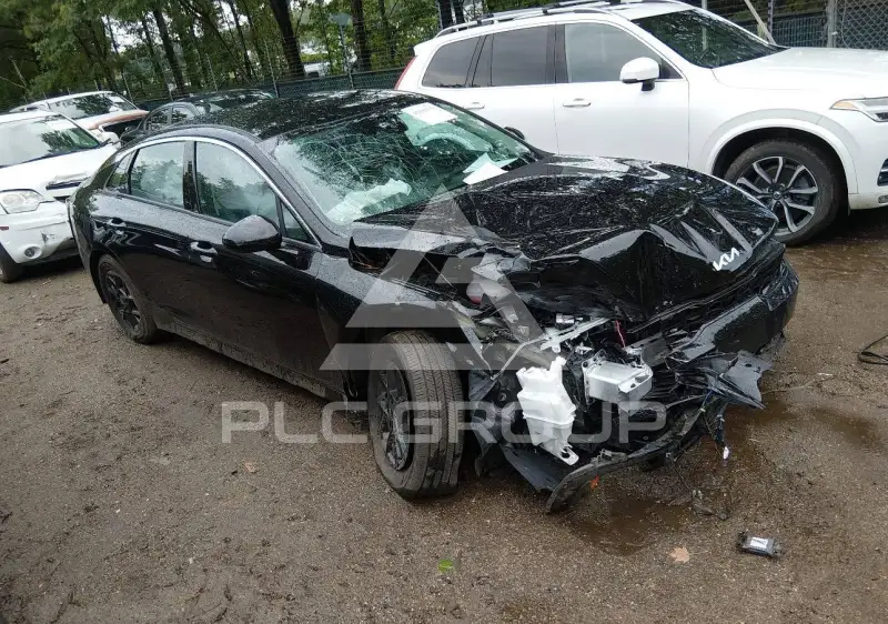2026 KIA K5 фото