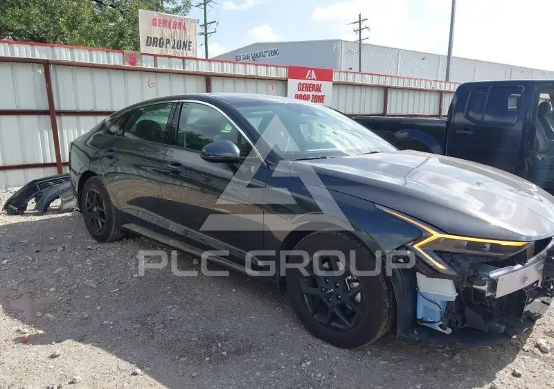2026 KIA K5 фото