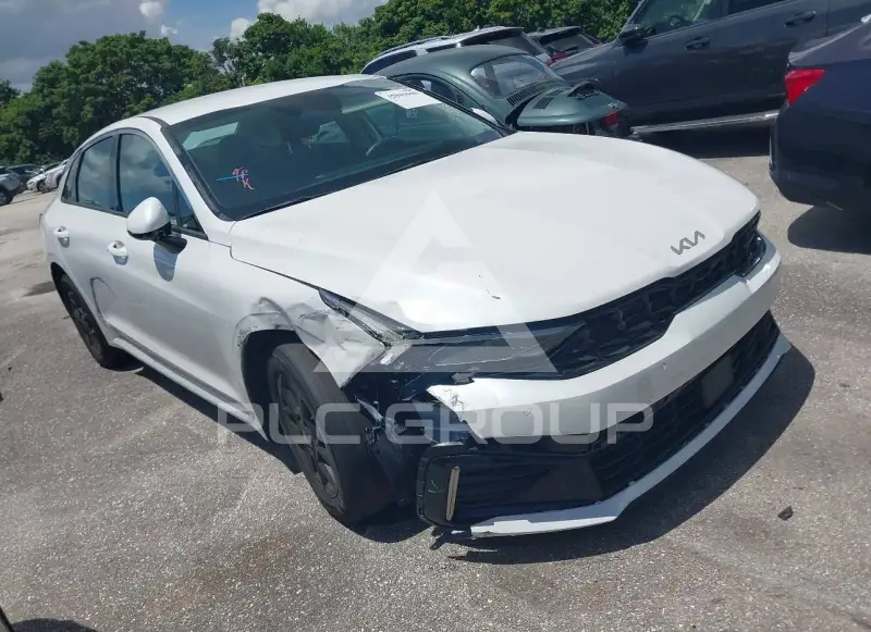 2026 KIA K5 photo