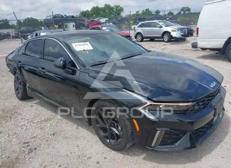 2026 KIA K5 фото