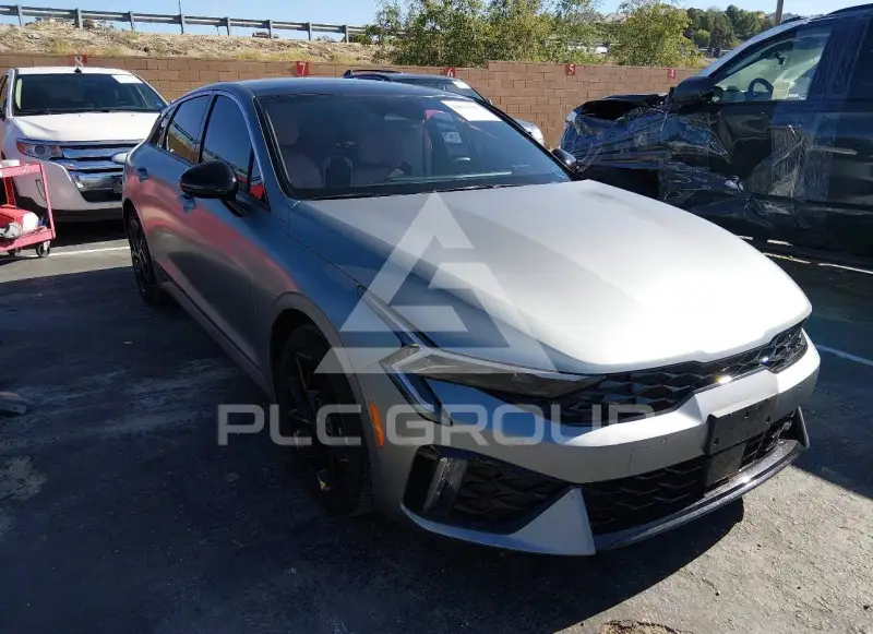 2026 KIA K5 photo