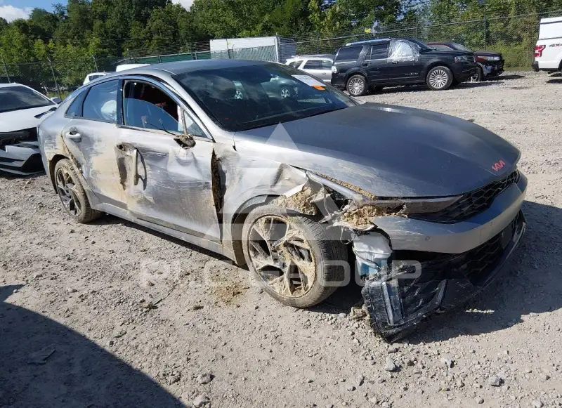 2026 KIA K5 фото
