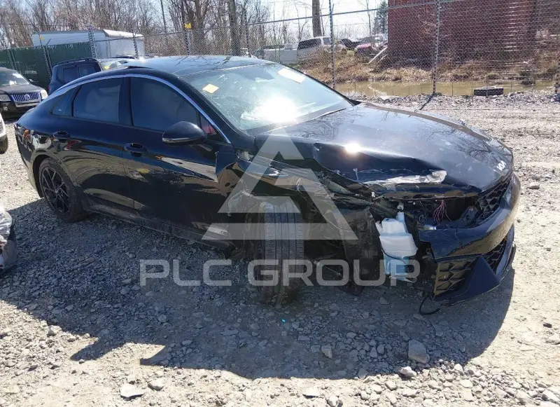 2026 KIA K5 фото