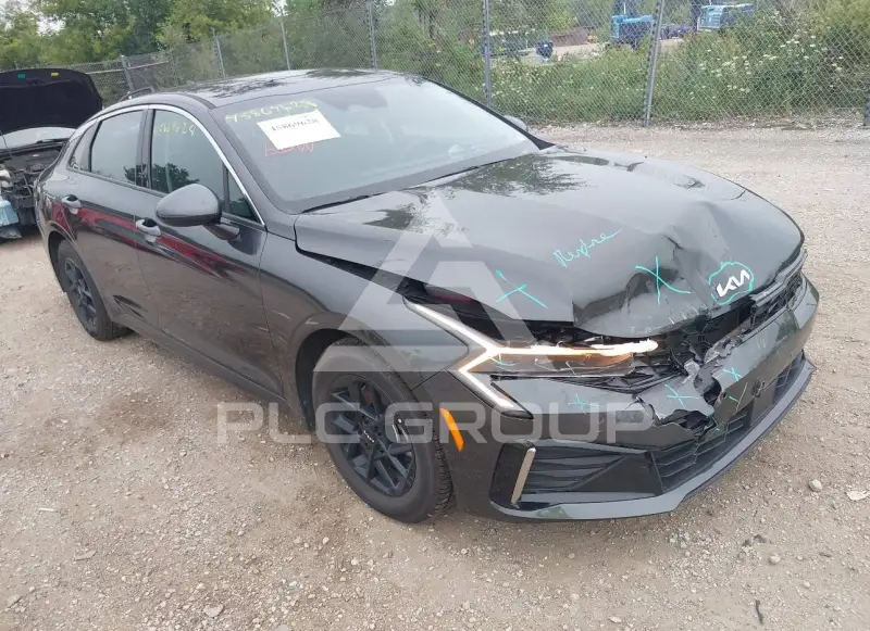 2026 KIA K5 фото