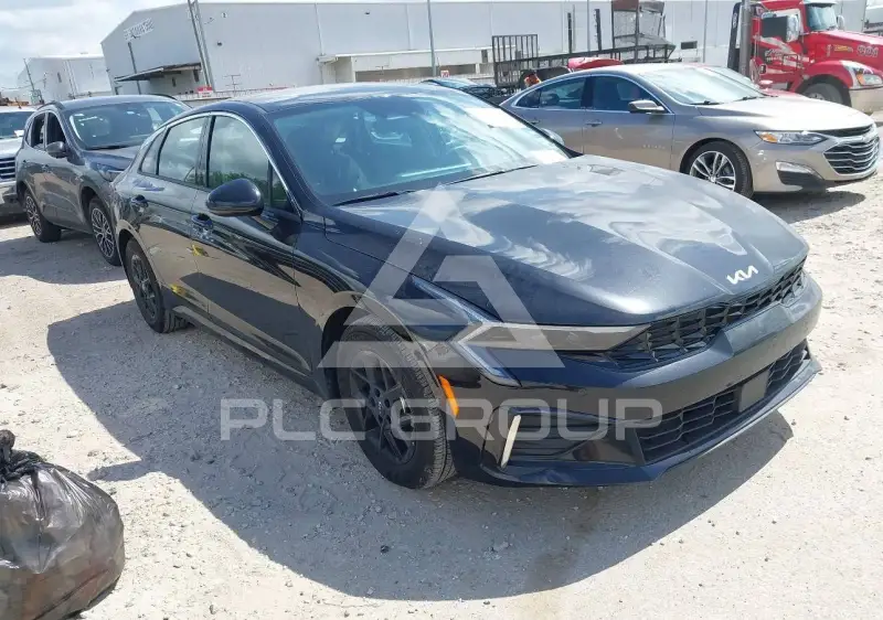 2026 KIA K5 фото