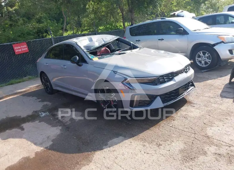 2026 KIA K5 фото
