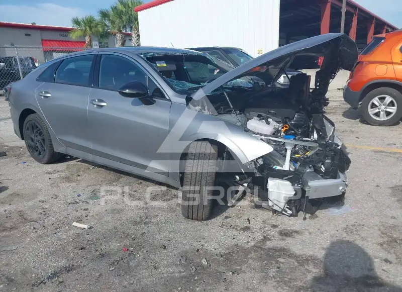 2026 KIA K5 photo