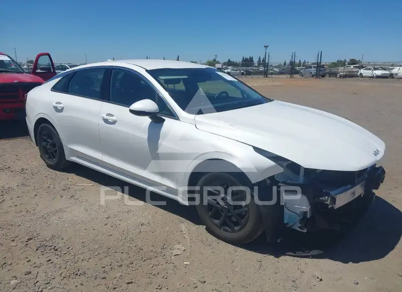 2026 KIA K5 фото