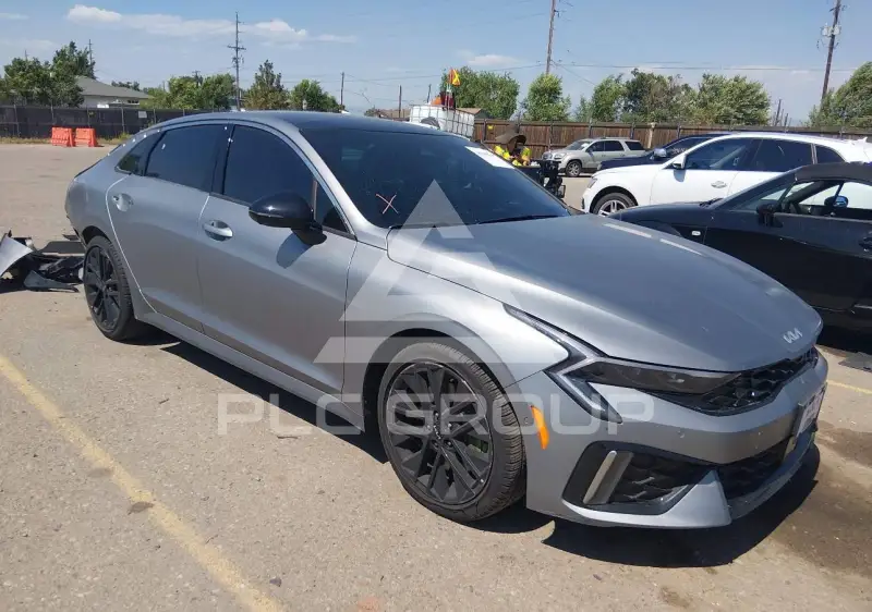 2026 KIA K5 фото