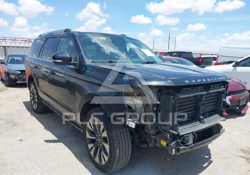 2026 Ford EXPEDITION photo
