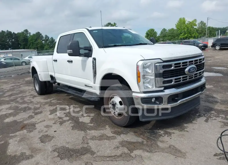 2026 Ford F-350 photo