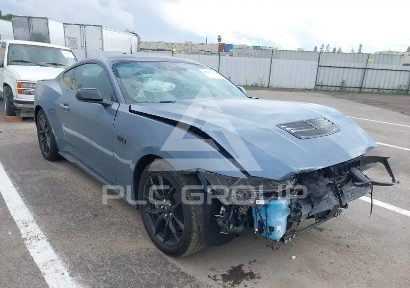 2026 Ford MUSTANG фото