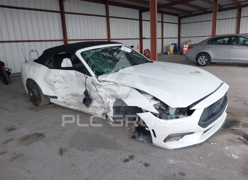2026 Ford MUSTANG фото