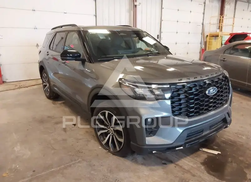 2026 Ford EXPLORER фото