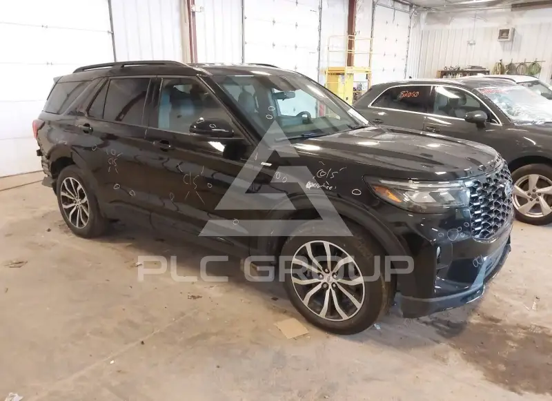2026 Ford EXPLORER фото