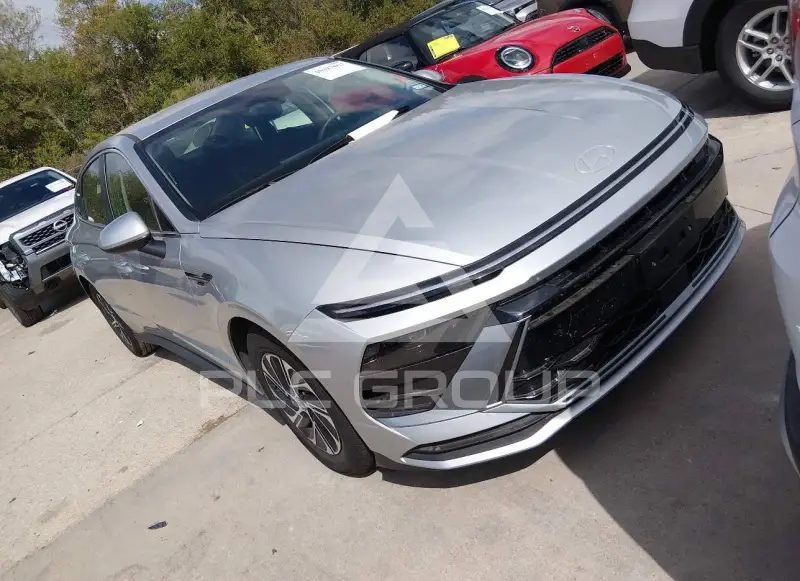2026 Hyundai Sonata photo