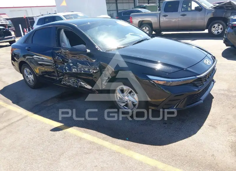 2026 Hyundai Elantra фото