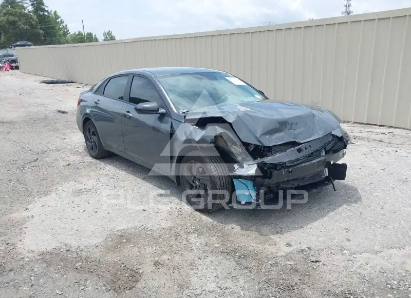 2026 Hyundai Elantra photo