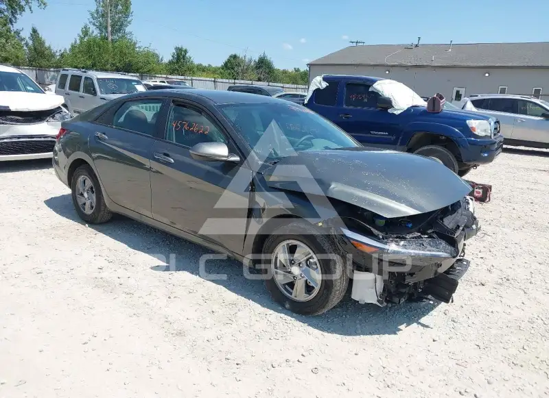 2026 Hyundai Elantra photo