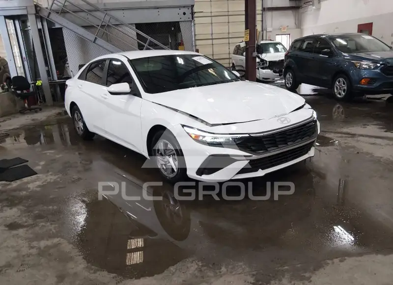 2026 Hyundai Elantra фото