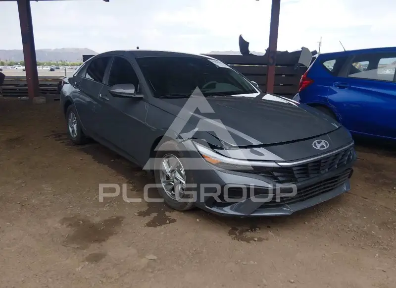 2026 Hyundai Elantra photo