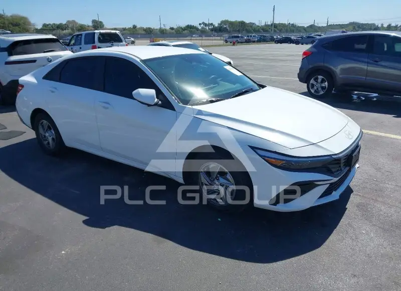 2026 Hyundai Elantra фото
