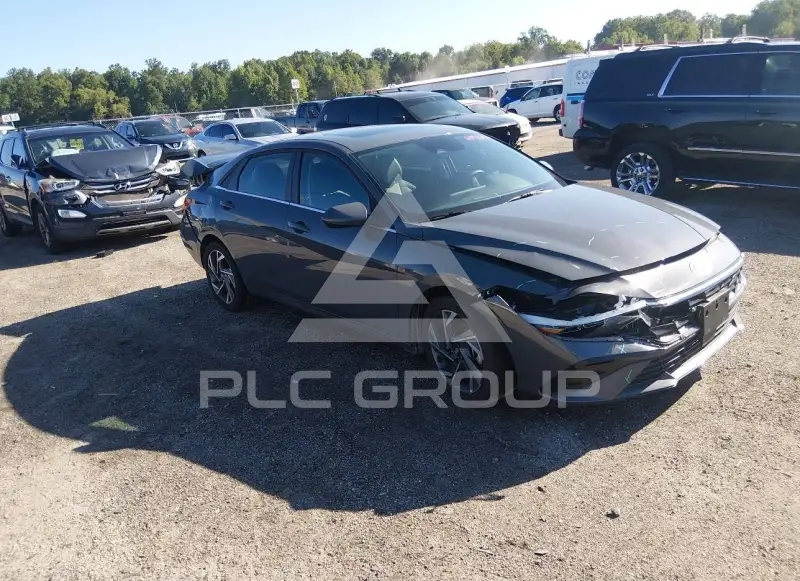2026 Hyundai Elantra фото